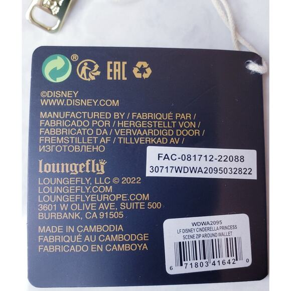 NWT LOUNGEFLY X DISNEY Cinderella Princess Scene Zip Around Wallet - Picture 4 of 12